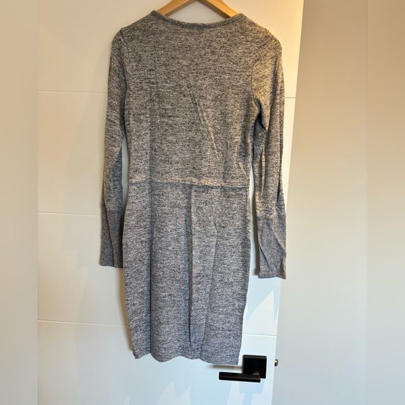 Grey Guess Sweater Dress - Picture 5 of 7